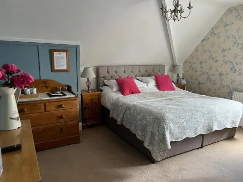 Overdale Guesthouse and Free Parking photo 19