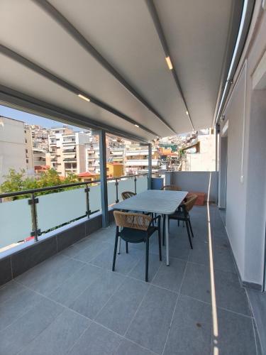 Atria Five