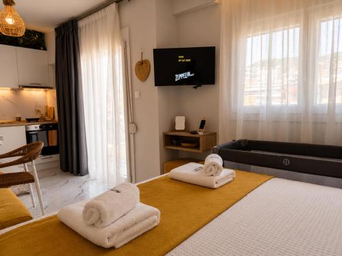 Atria Five