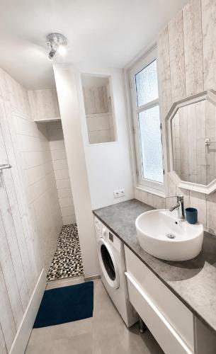 Appart cosy à 50 m de la plage & Remblai - 7 pers