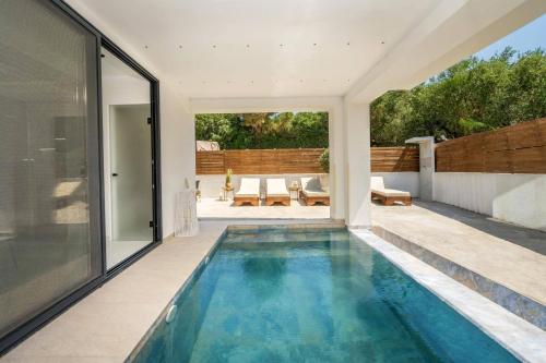 Villa Maria Sostis by Villa Plus