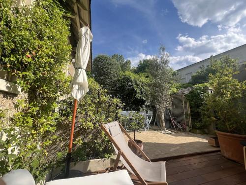 Architect's house, air-conditioned, 5 bedrooms, garden