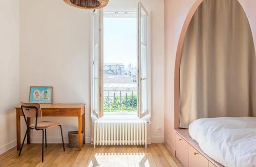 Architect's house, air-conditioned, 5 bedrooms, garden