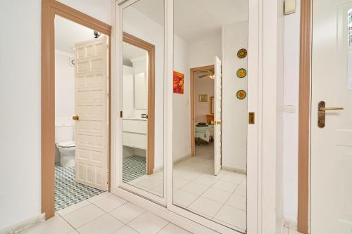 Large One Bed Apt
