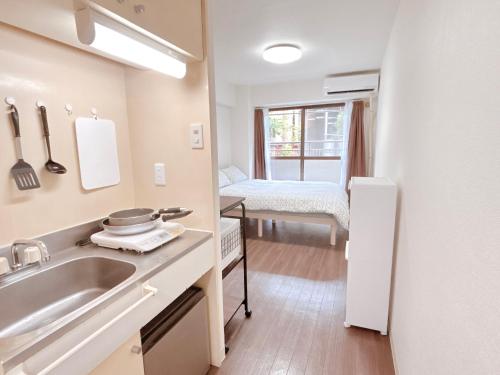 1 Shinjuku kabukicho, New renovated, 4 min talk to subway stn, Elevator, 新宿歌舞伎町, 新装修, 步行三分到东新宿站, 有电梯