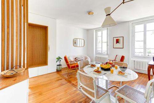 Montmartre - 2BR - Paris Vacation Rentals