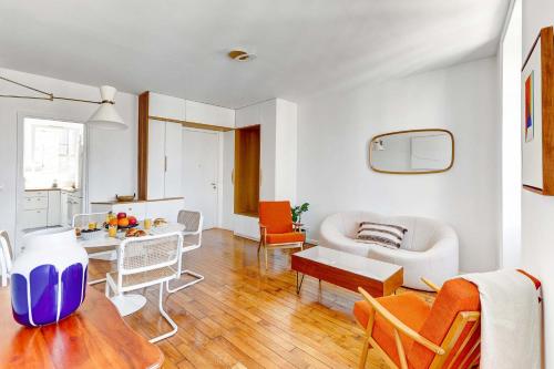 Montmartre - 2BR - Paris Vacation Rentals