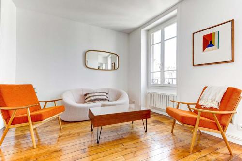 Montmartre - 2BR - Paris Vacation Rentals