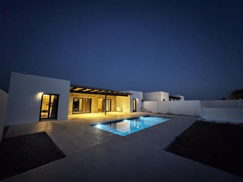 Mister X Private Villa