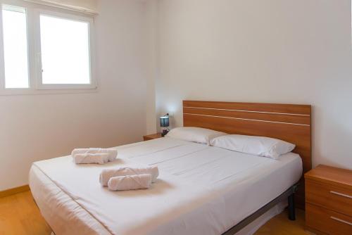 WELCS APARTAMENTO 412 EMP con piscina comunitaria