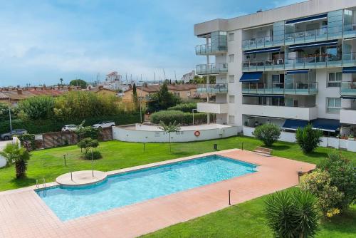 WELCS APARTAMENTO 412 EMP con piscina comunitaria