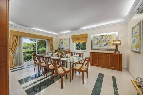 Villa Niva by Villa Plus