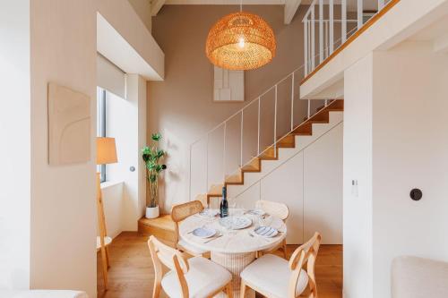 Bright Loft in Marquês with AC by LovelyStay