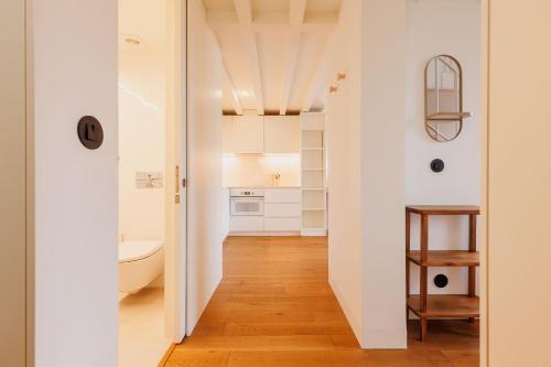 Bright Loft in Marquês with AC by LovelyStay