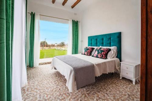 Villa Goldensol by Villa Plus