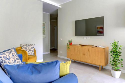 SAN GIOVANNI Appia Park - Modern apartment with Balcony - Metro A - 10 min City Center