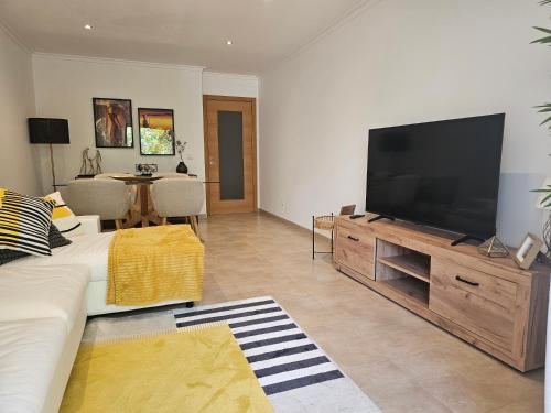 Good Vibes Apartment