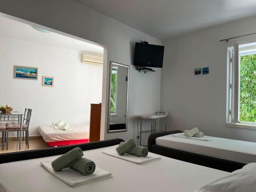 Lower Central Beach Apartment Baška Voda