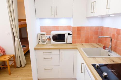 Apartment with garden and parking in Sainte-Maxime