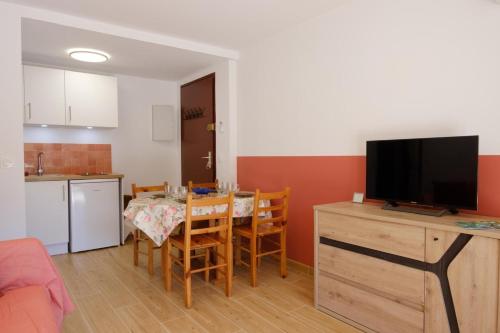 Apartment with garden and parking in Sainte-Maxime