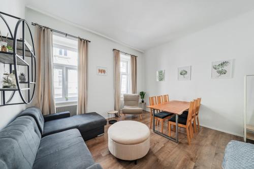 70 m2 Central Apartment near Mariahilferstrasse & Westbahnhof