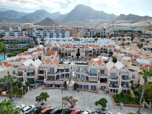 Casa Crown Maisonette mit 2 Schlafzimmern und Poolblick
