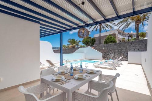 Villa Marejada by Villa Plus