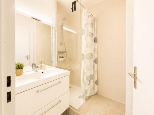 Appartement climatisé avec parking, proche plage