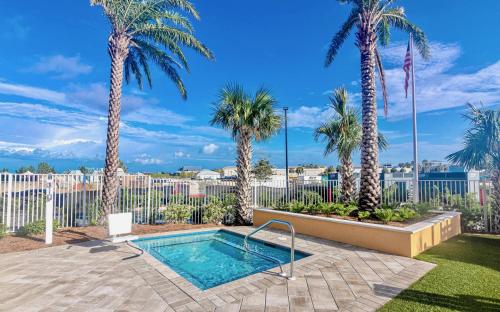 Calypso Beach Resort! Premium 3BD 3BA Corner Unit! photo 35