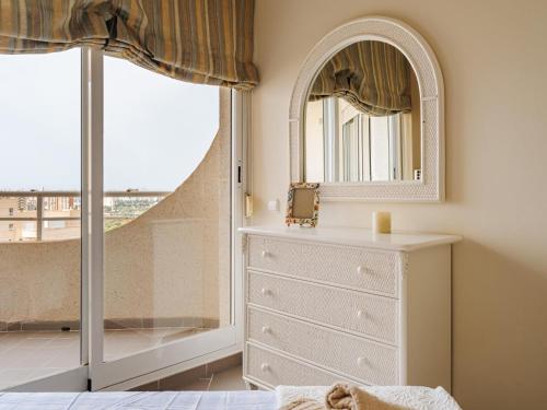 Mirage Ocean View · Peaceful Beachfront