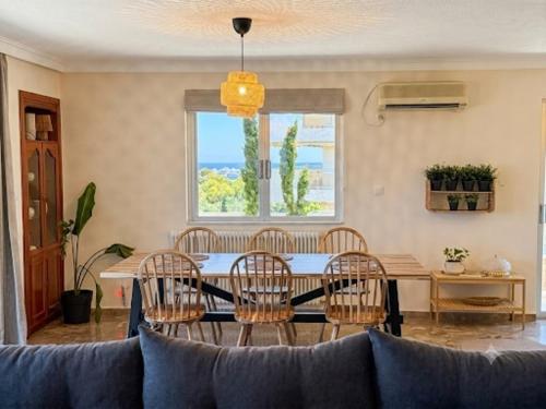 Panoramic Seafront Apartment- Flisvos Marina