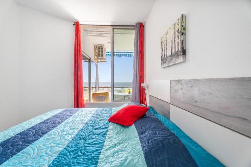 Fantastic 1-bedroom With Sea View