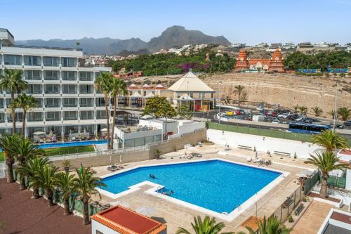 Fantastic 1-bedroom With Sea View