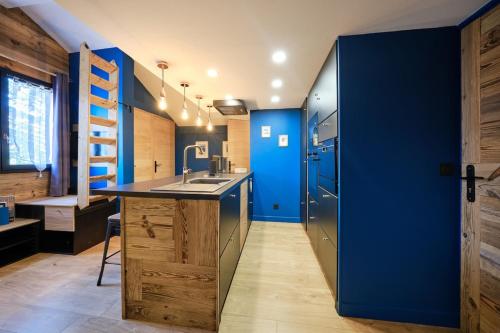 Cozy studio in the hills above Lake Annecy