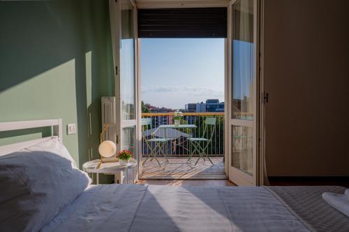 VivimiHome-Fiera Milano San Siro con Balcone