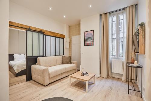 Sublime apartment in the heart of Paris 8 people FBMAR4