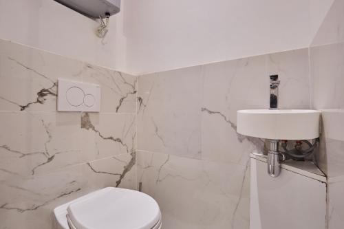 Sublime apartment in the heart of Paris 8 people FBMAR4