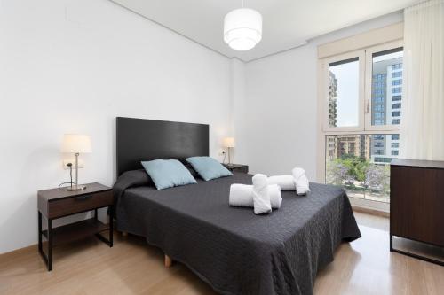 ApartUP Cortes Valencianas
