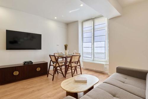 Apartment in the heart of the Marais