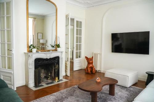 Prestige Eiffel Tower Haussmannien 3 Chambres