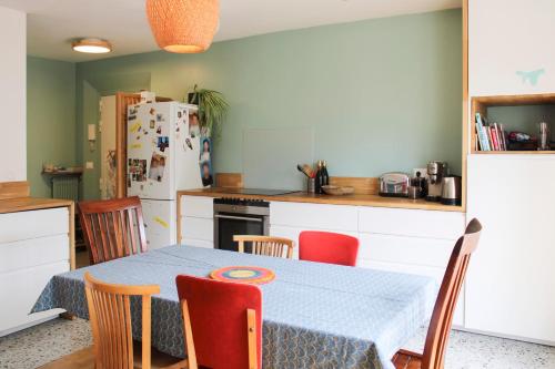 Large family apartment with balcony and parking