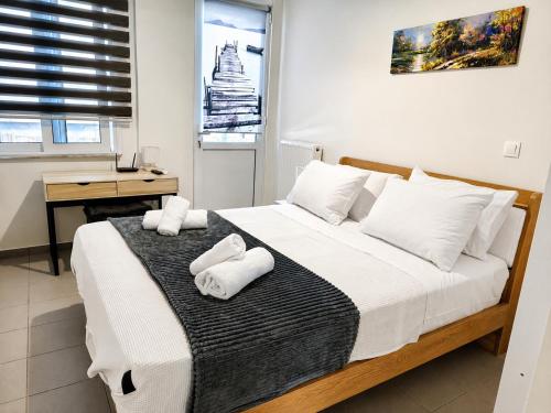 Luxury Apartment on Eleutherias Sq 50m from Metro
