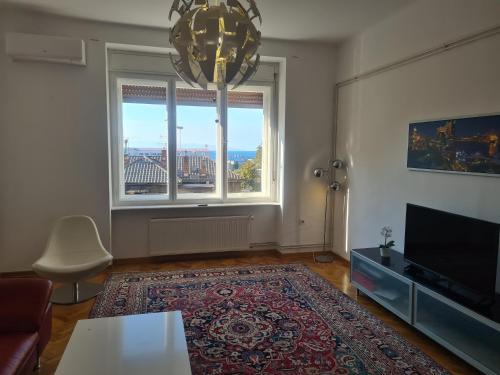 Rijeka Urban Suite 13 by Irundo