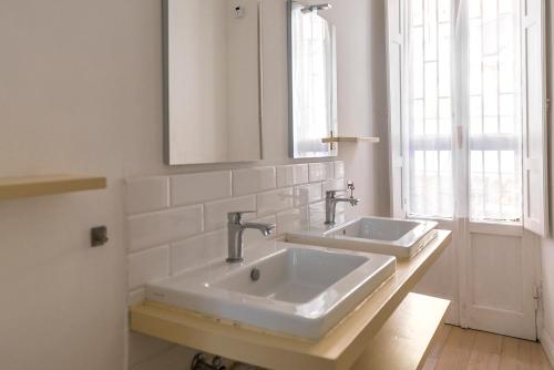 Urbana Otto - Designer home in the heart of Monti