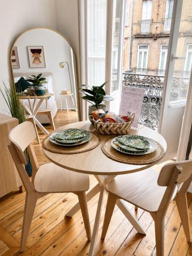 Élégant appartement avec Balcon - Hypercentre Toulouse