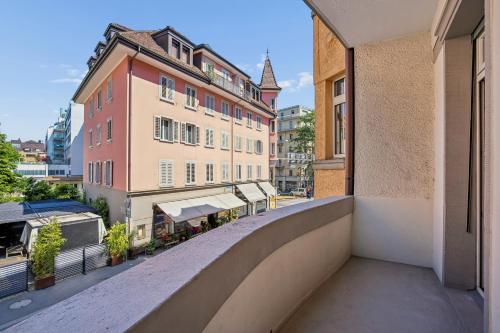Spacious Apartment in Central Luzern