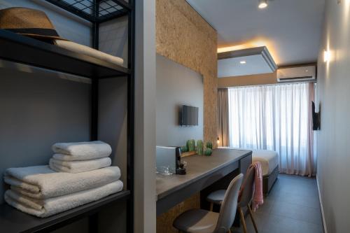 Psiri Vibes Rooms & Suites