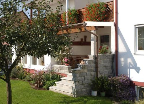 Κήπος έξω από το Gästehaus Brunner