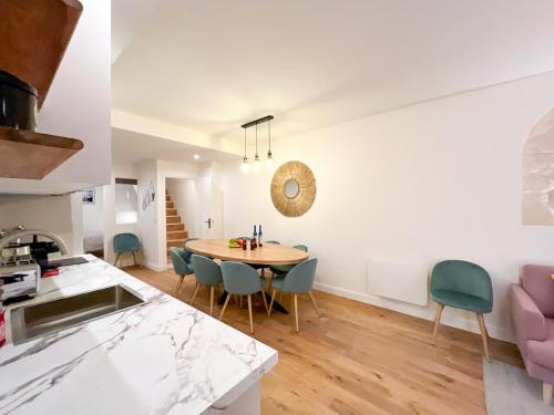 UrbanFlat 224 - Prestige Apartment in center of Paris
