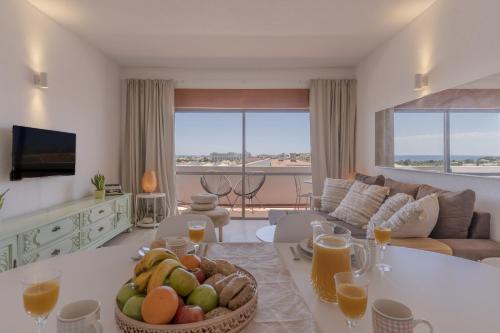 #386 Sea view, Stunning and Unobstructed